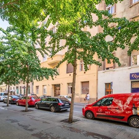 Mini Ultra Central Studio Budapest Kültér fotó